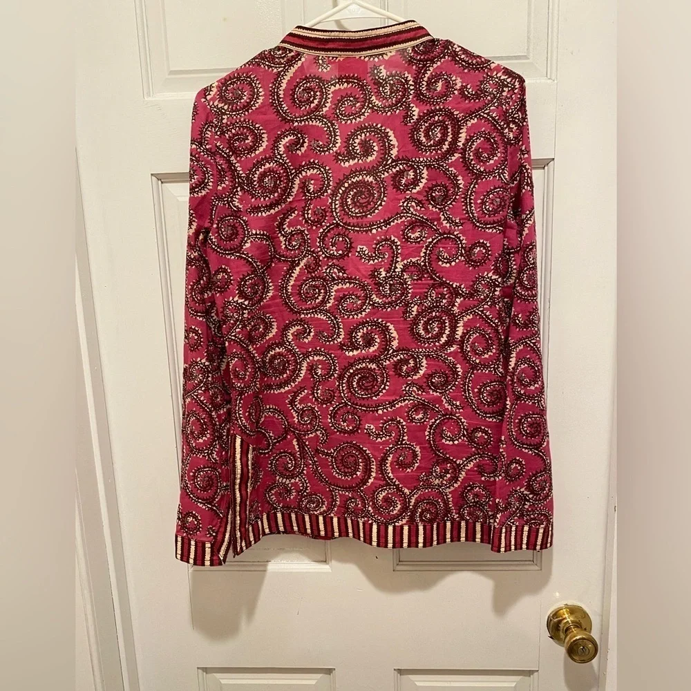 🌷Tory Burch Red and Black Graphic Blouse with Mandarin Collar